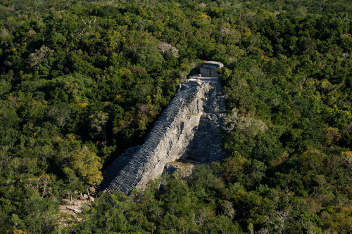 Coba-zona-arqueologica-que-hacer-en-la-riviera-maya.png