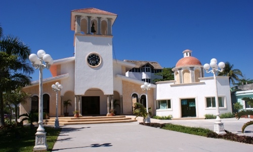 living-in-cancun-Puerto-Morelos.jpg
