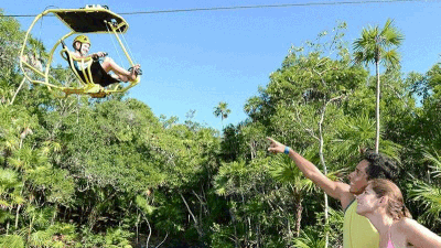 Delphinus Xel-Ha atracciones zip-bike