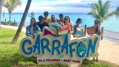 Delphinus parques Q Roo Garrafon