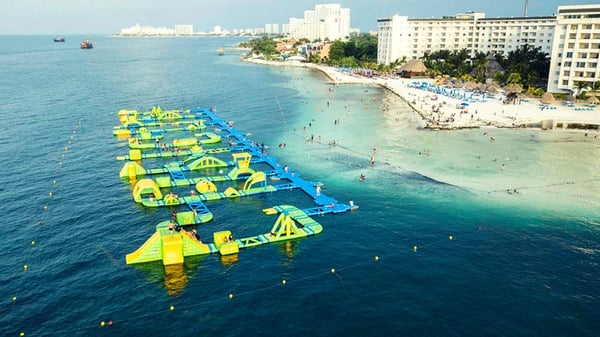 Delphinus playas publicas Cancun Playa Langosta