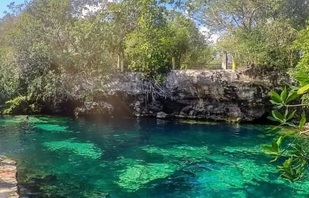 Cenote cristalino