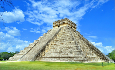 chichen_itza_-_que_hacer_en_cancun_-_delphinus.png