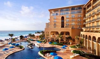 ritz-carlton-mejores-hoteles-cancun.jpg