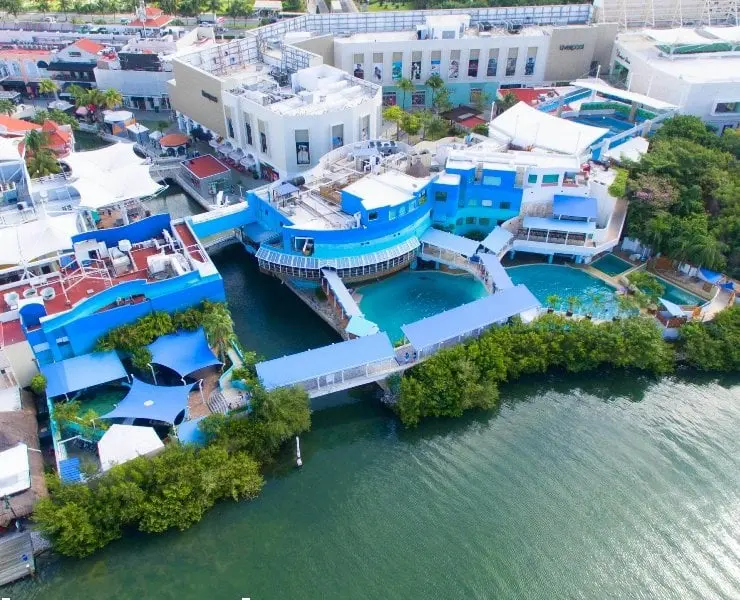 Acuario Interactivo de Cancún